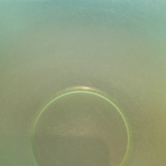 Tupperware Vintage Impressions Mixing Bowl Set in Sheer Yellow and Green - Picture 13 of 14